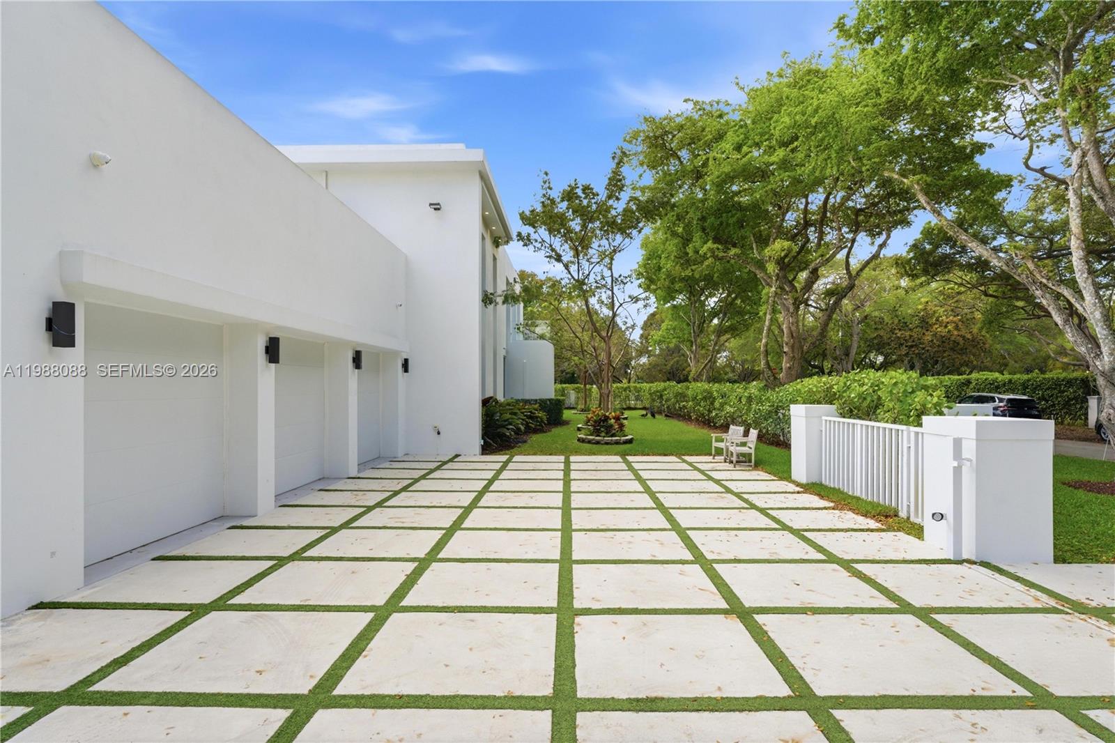 6285 Old Cutler Rd Pinecrest, FL 33156