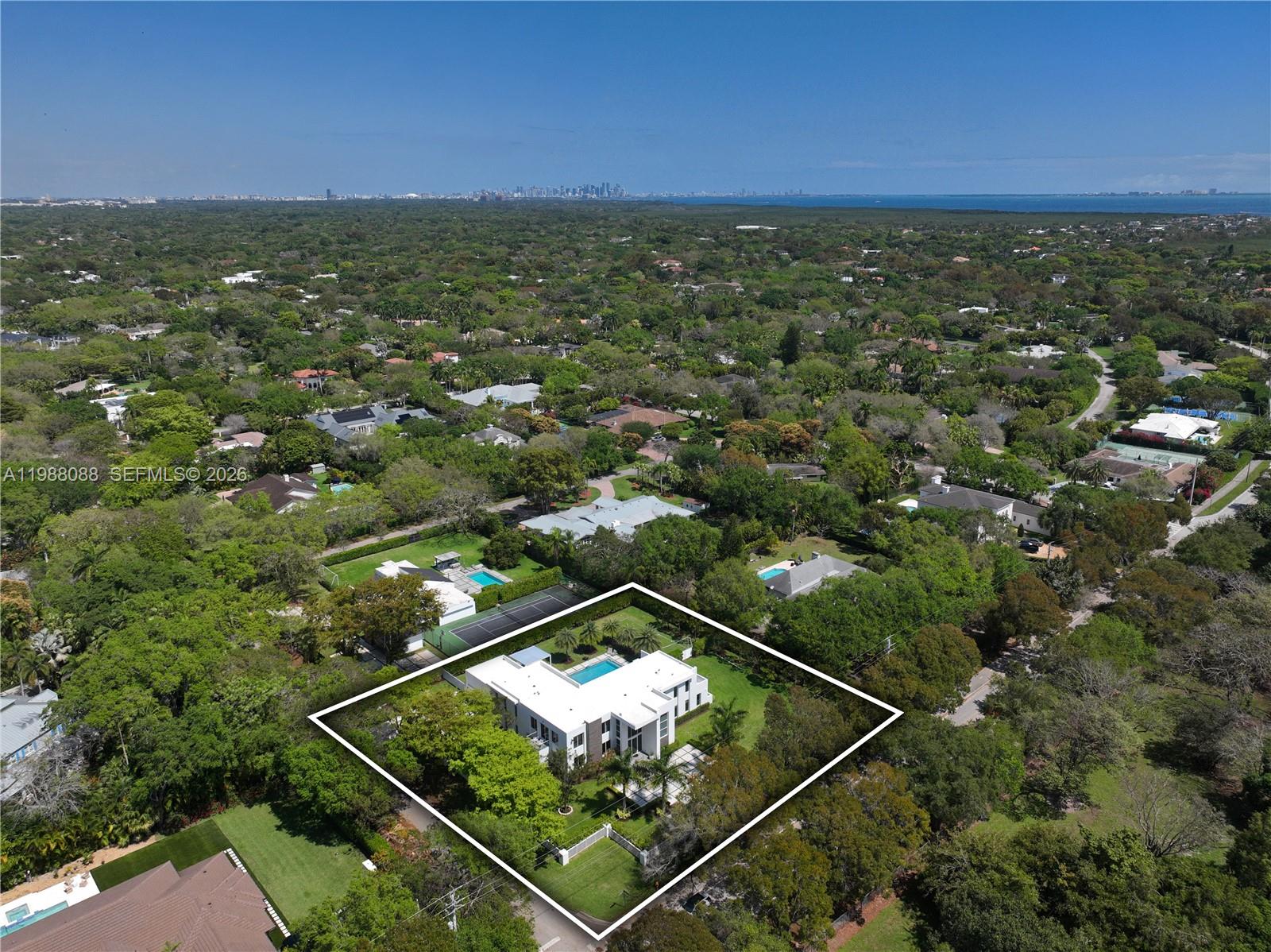 6285 Old Cutler Rd Pinecrest, FL 33156