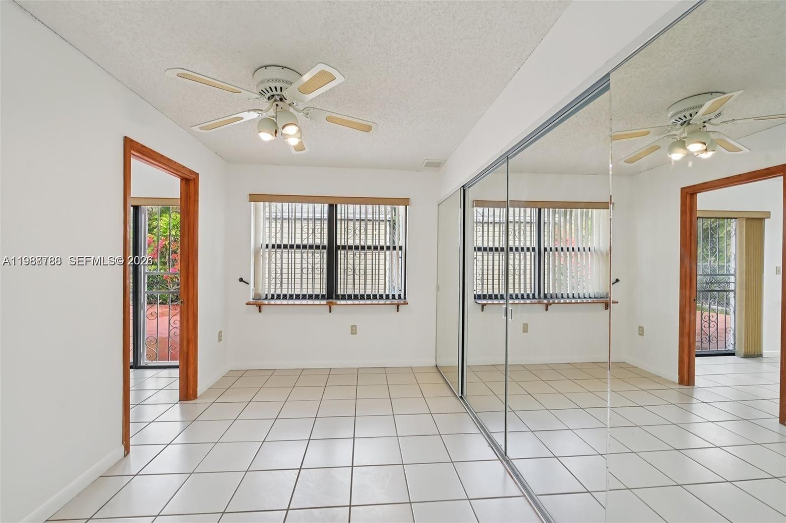 9585 SW 1st Ter Miami, FL 33174