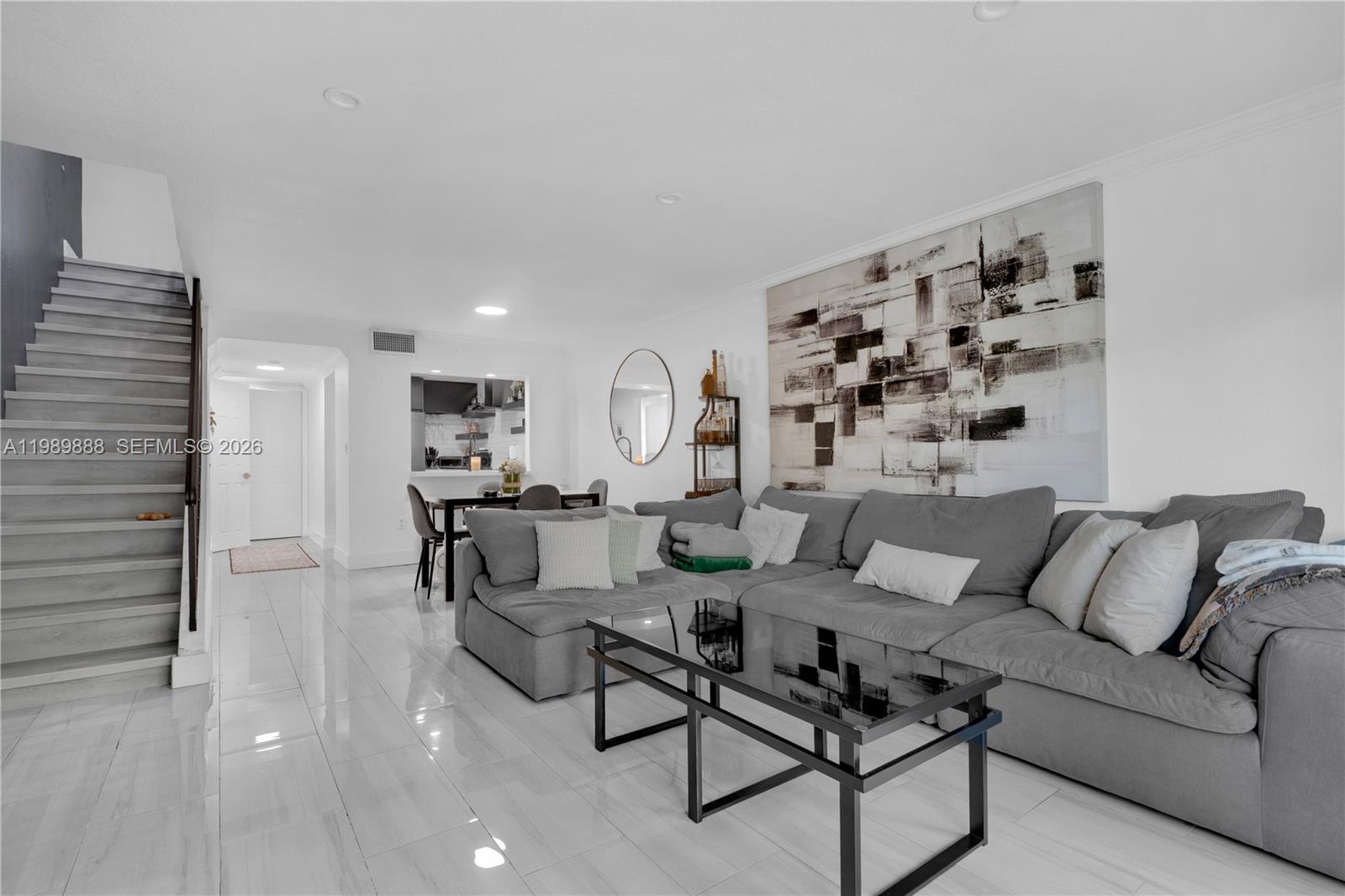 9956 SW 88th St #128-1 Miami, FL 33176