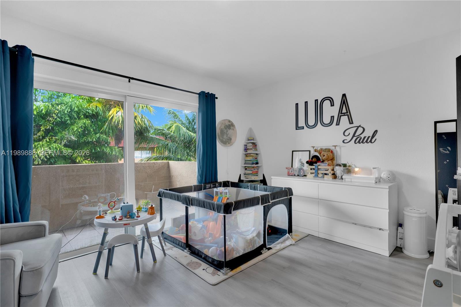 9956 SW 88th St #128-1 Miami, FL 33176