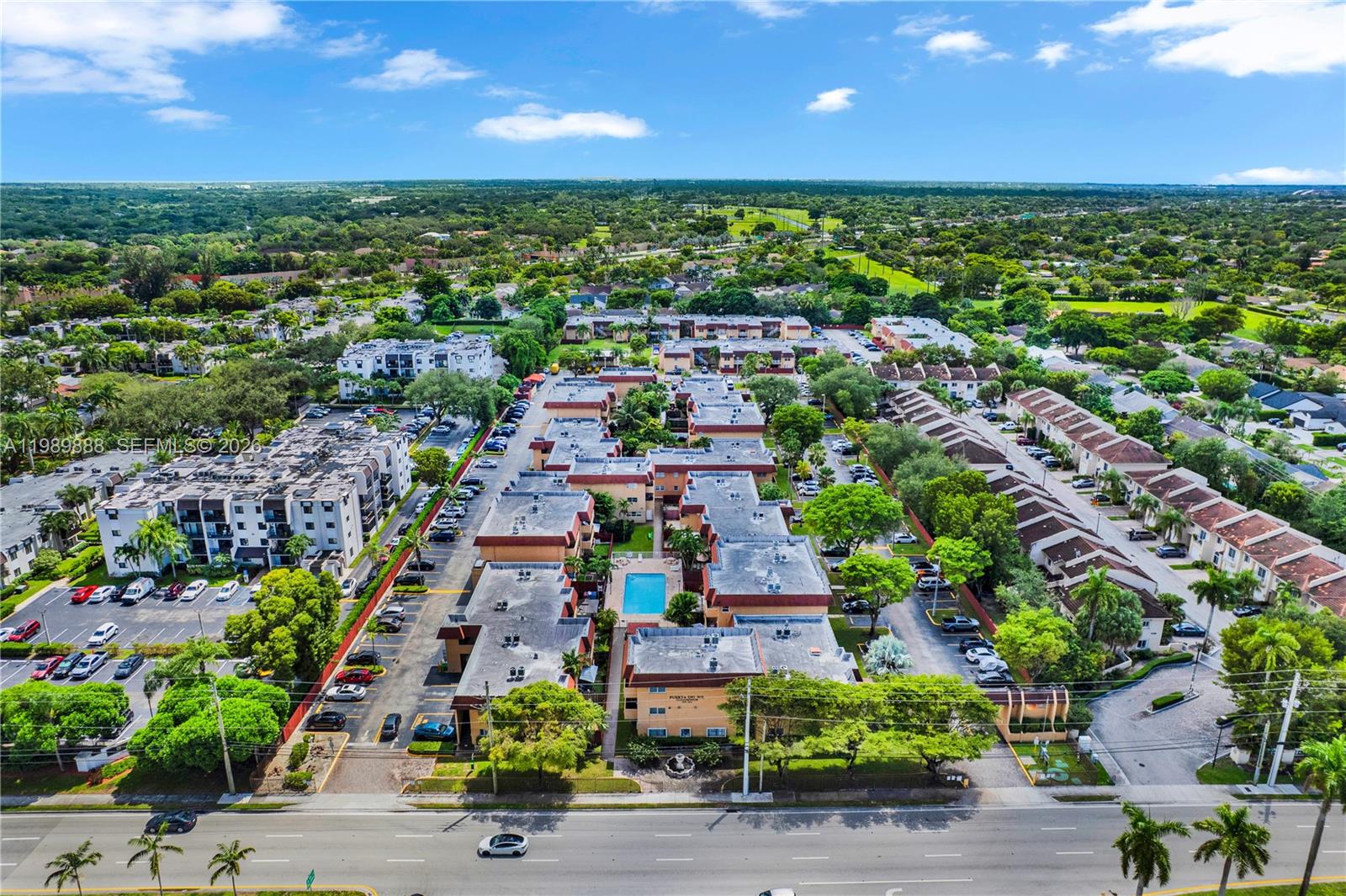 9956 SW 88th St #128-1 Miami, FL 33176