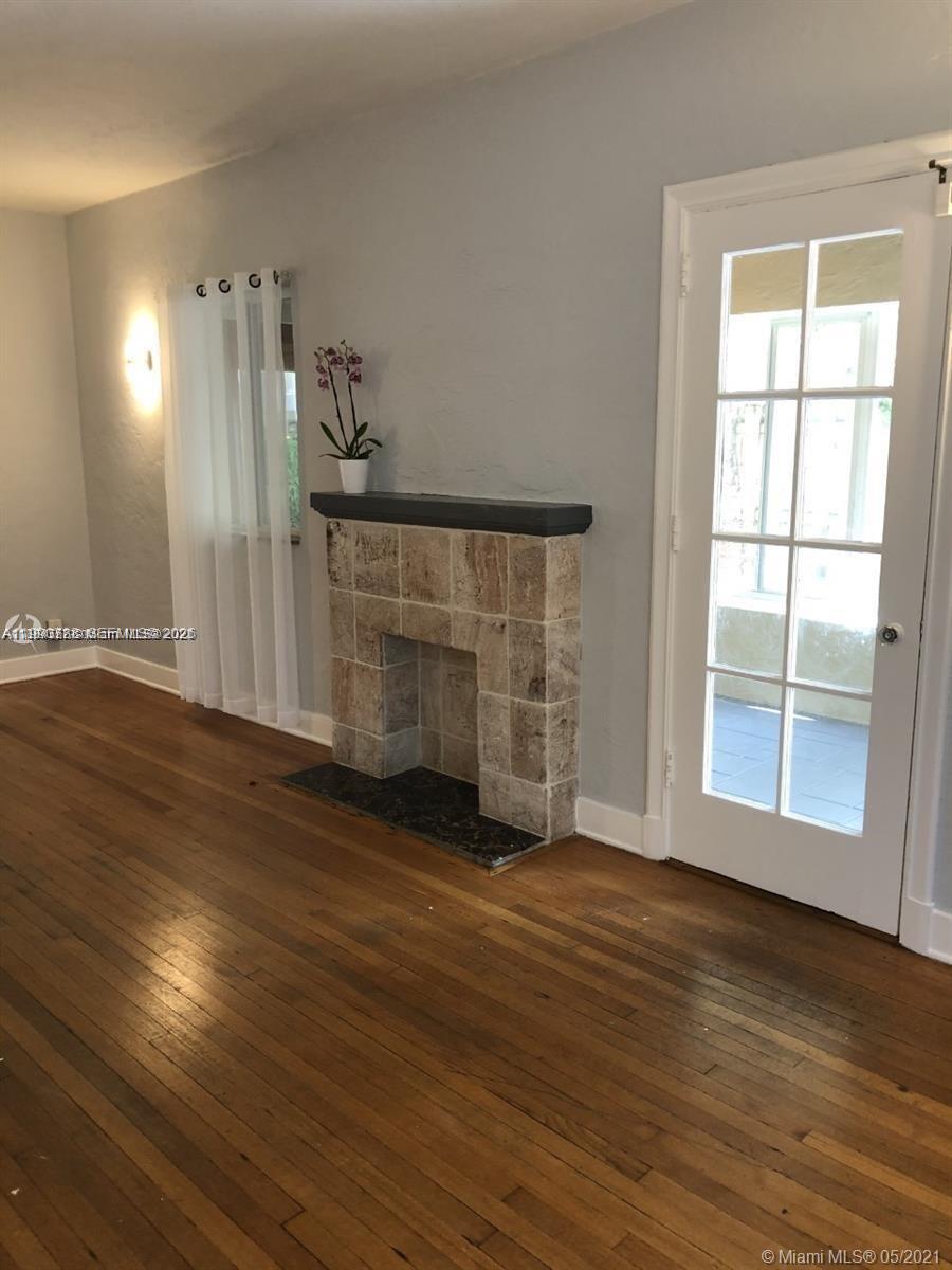 329 W 28th St Miami Beach, FL 33140