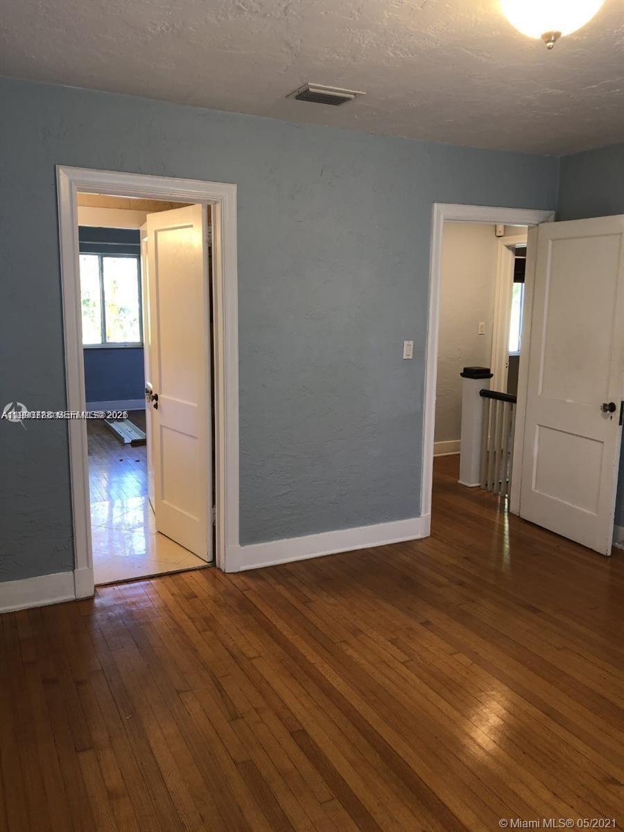 329 W 28th St Miami Beach, FL 33140