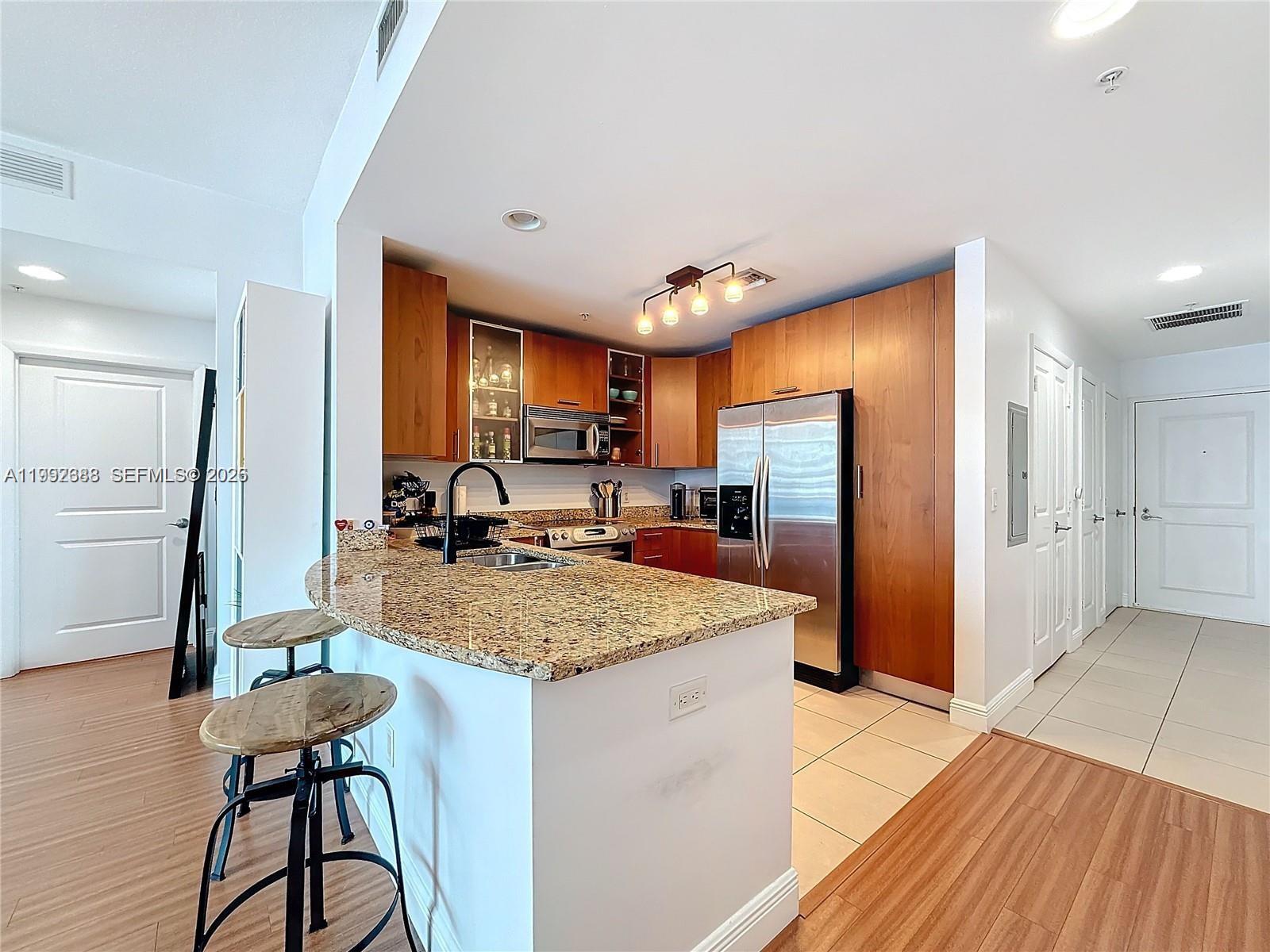 1945 S Ocean Dr #605 Hallandale Beach, FL 33009