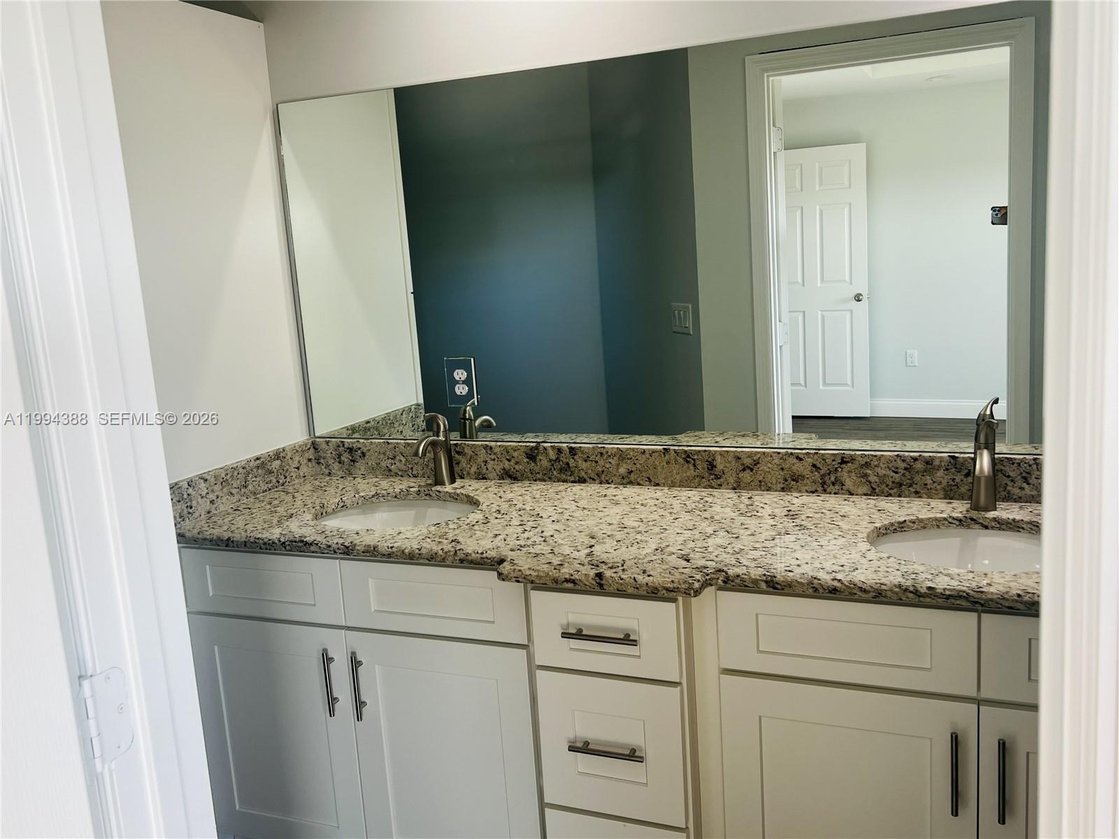 634 Royce Rd La Belle, FL 33935