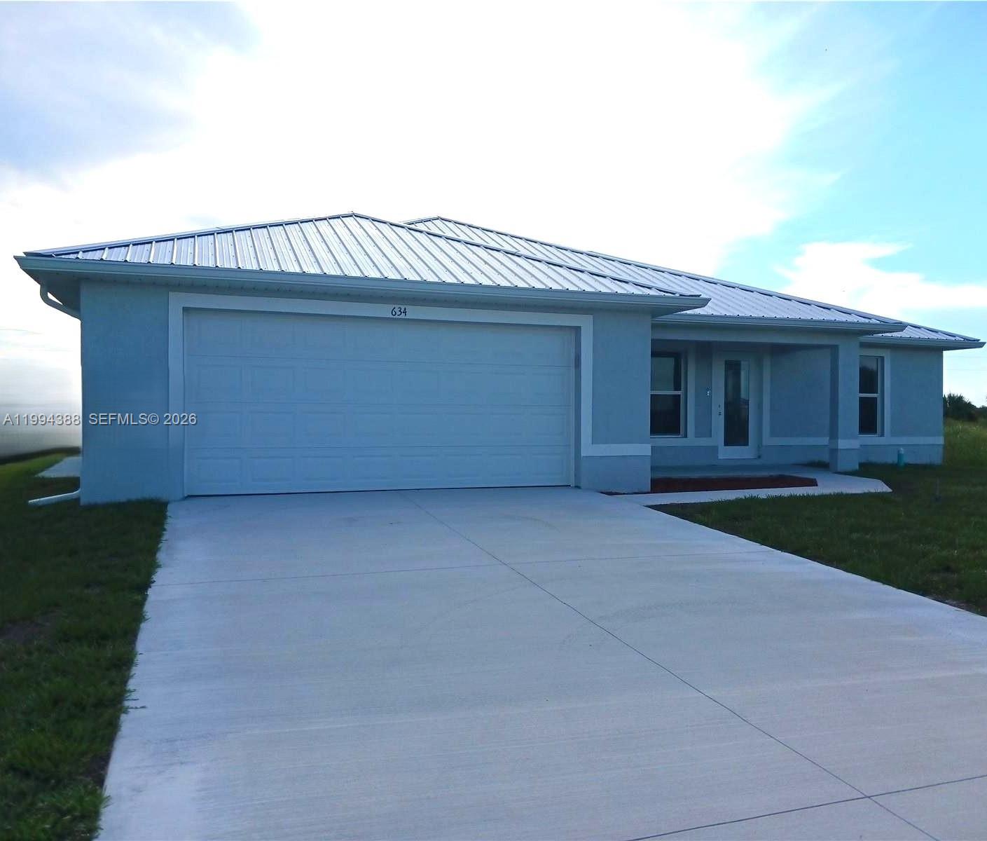 634 Royce Rd La Belle, FL 33935