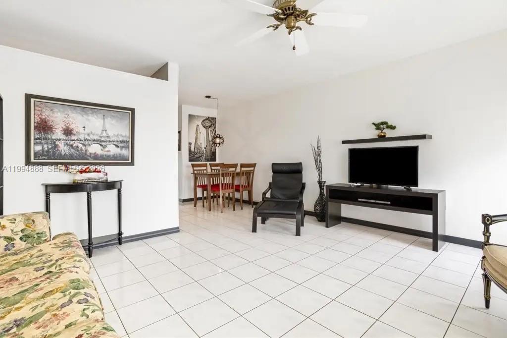 15600 NE 6th Ave #26B Miami, FL 33162