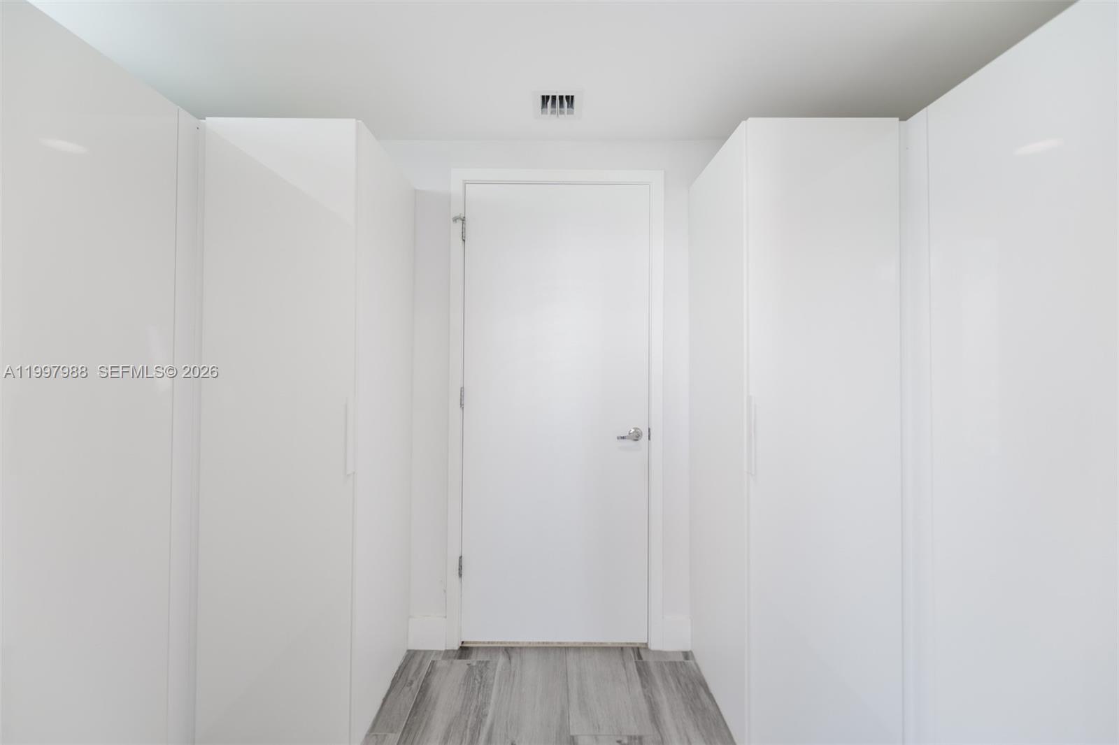 image 1010 Brickell10