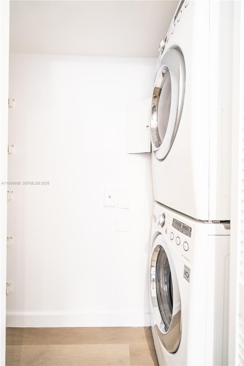 90 Alton Rd #2807 Miami Beach, FL 33139