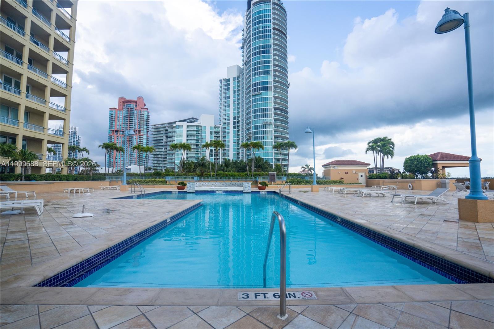 90 Alton Rd #2807 Miami Beach, FL 33139