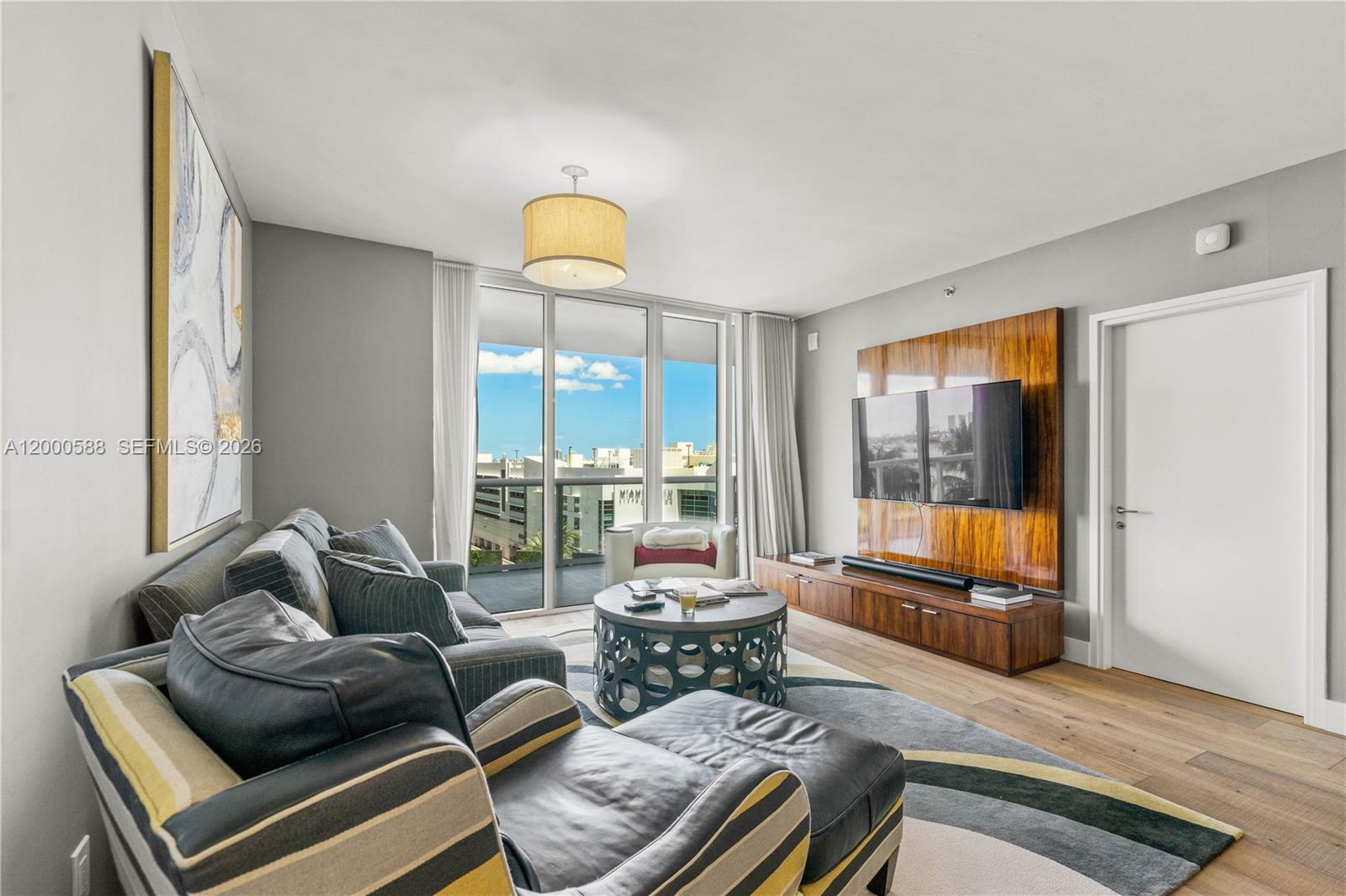 450 Alton Rd #806 Miami Beach, FL 33139