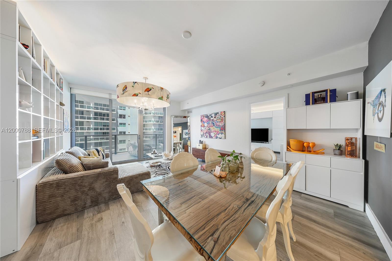 488 NE 18th St #1711