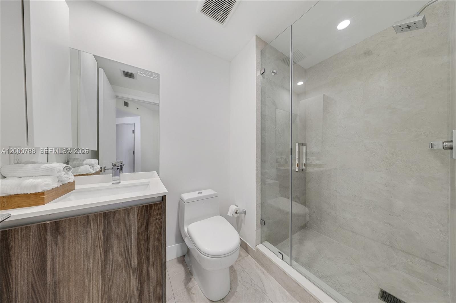 image Aria on the Bay9