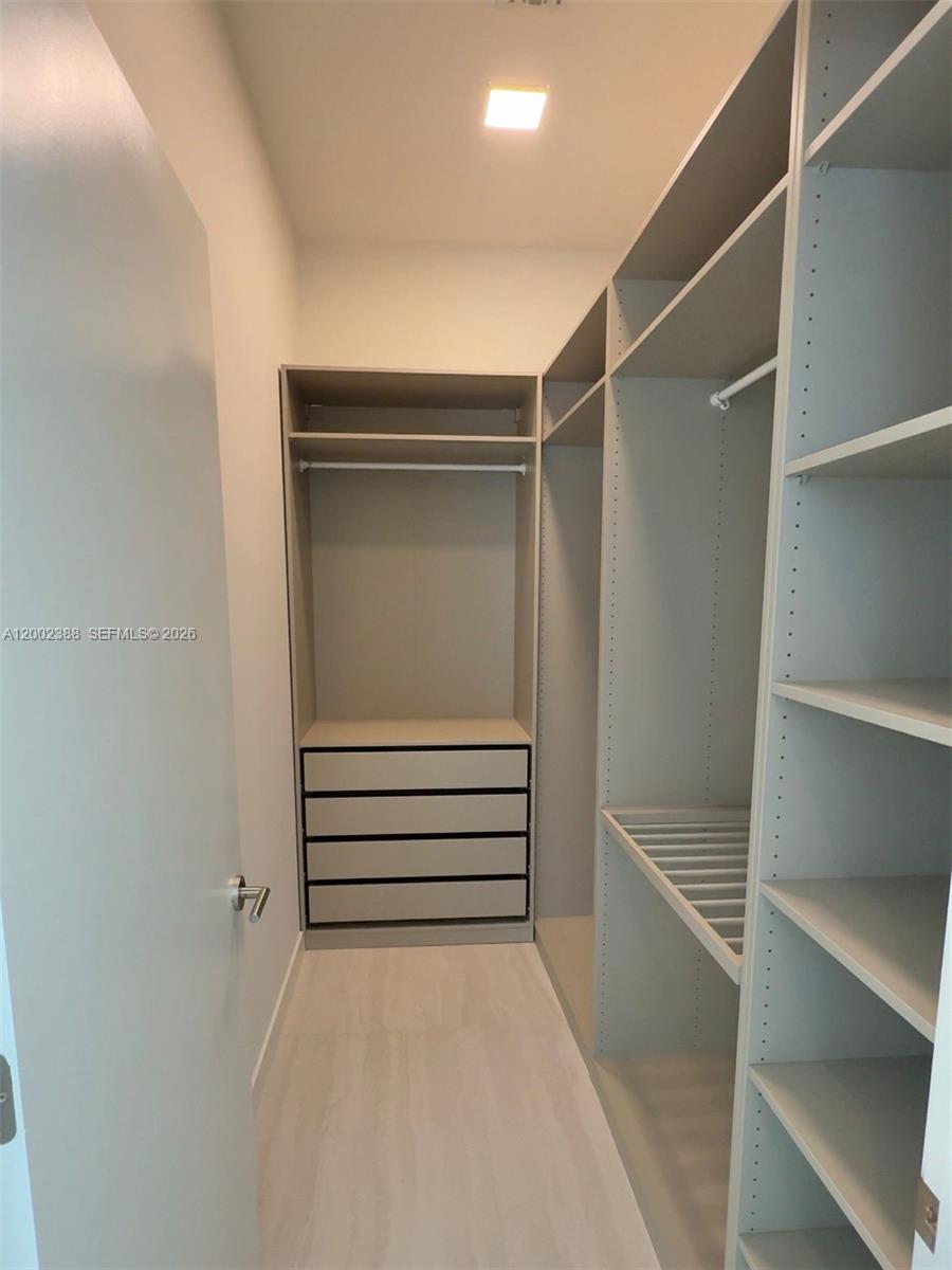 image Viceroy Brickell Residences7
