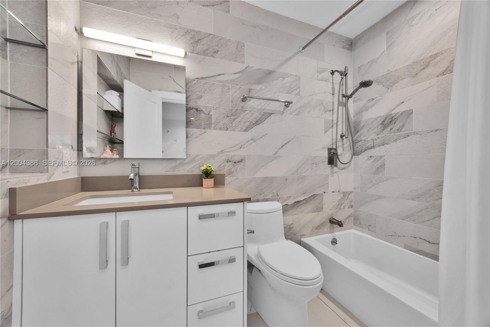 918 Santiago St Coral Gables, FL 33134