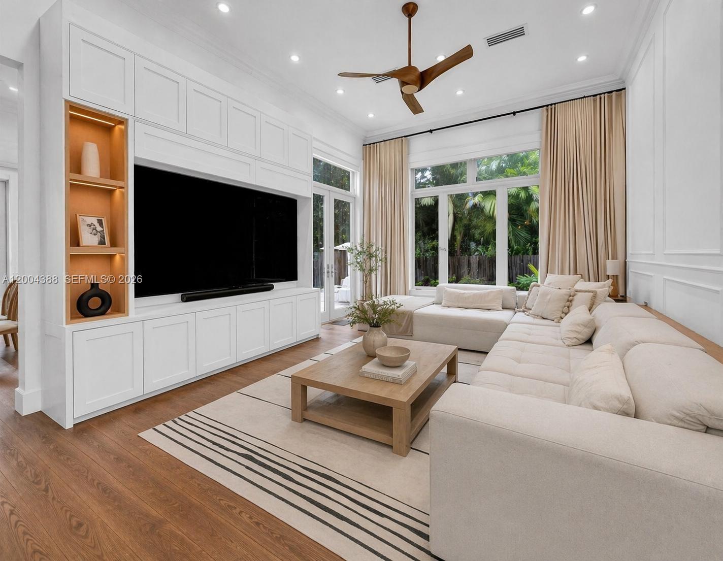 918 Santiago St Coral Gables, FL 33134