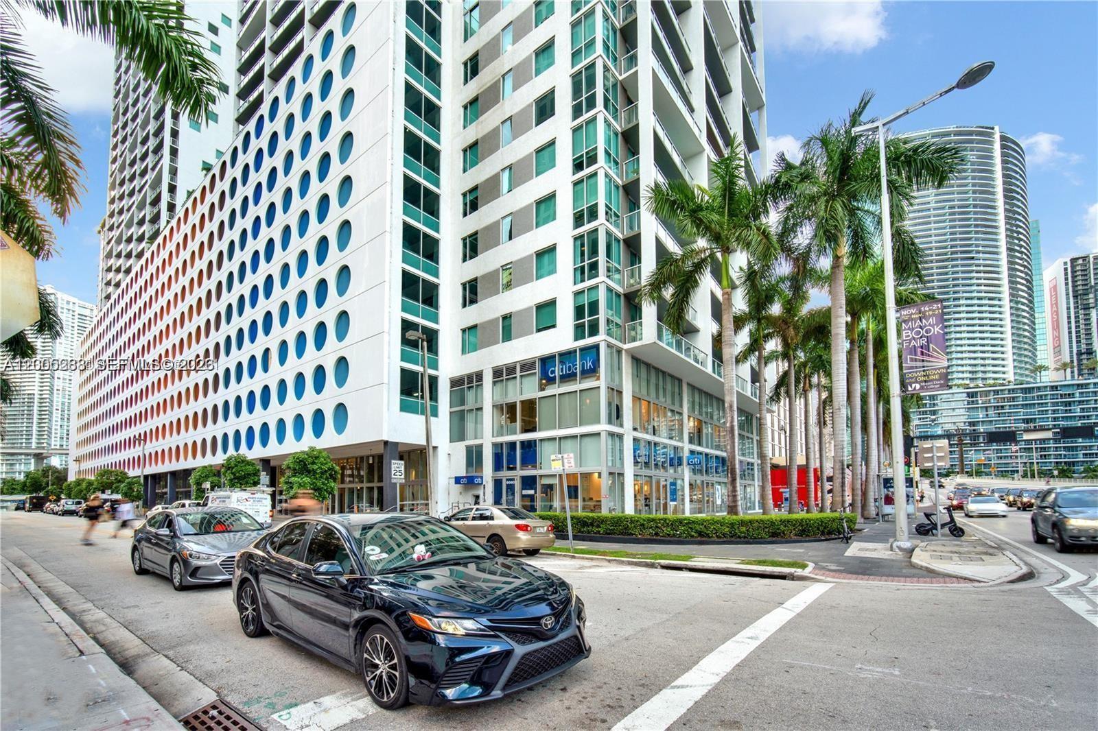 image 500 Brickell East13