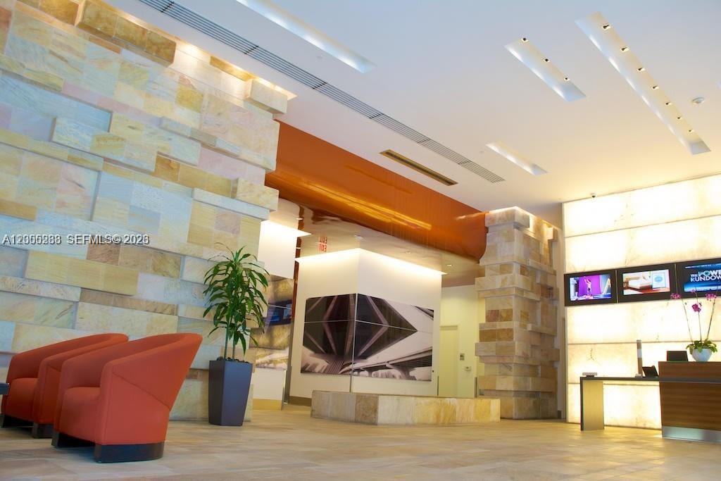 image 500 Brickell East3
