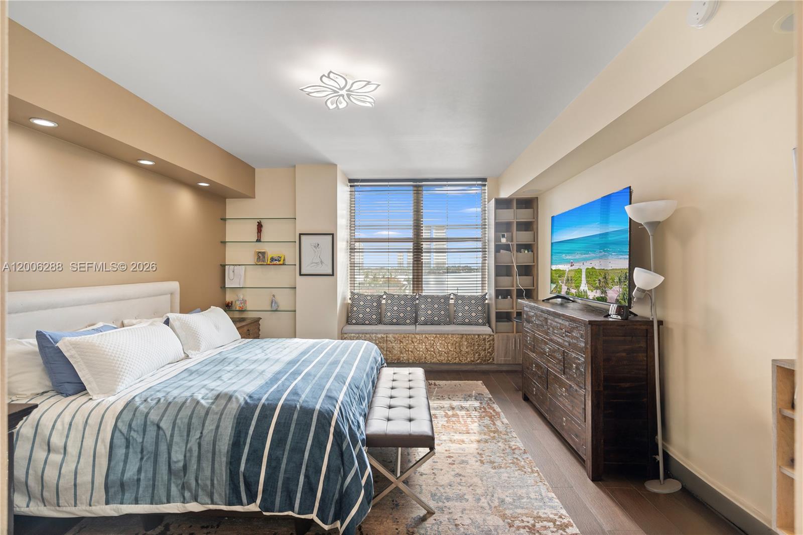 image Aventura Marina 225