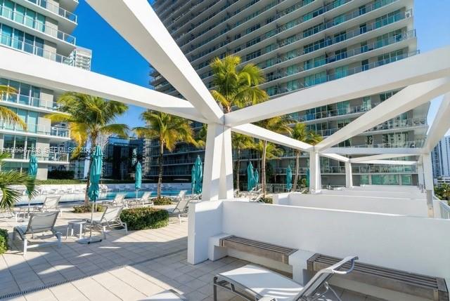 image Axis on Brickell North21
