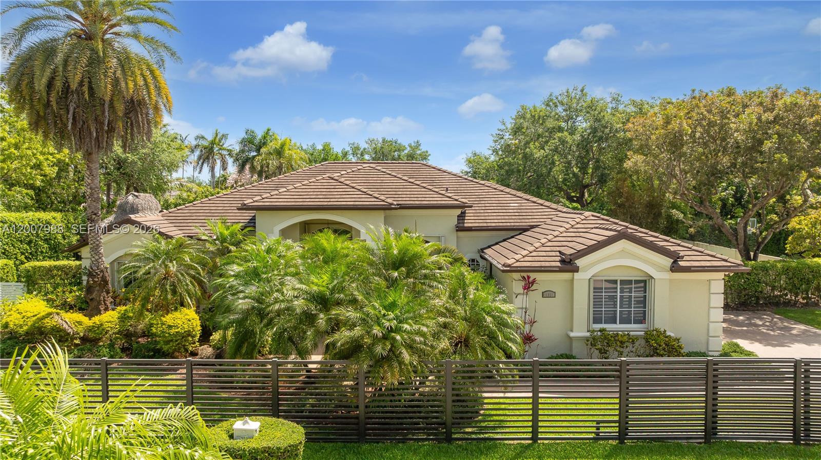 14831 SW 95th Ct Miami, FL 33176