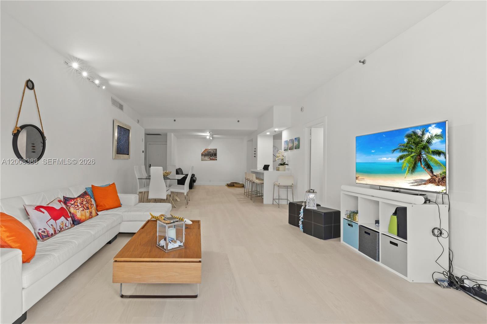 201 S Crandon Blvd #143 Key Biscayne, FL 33149