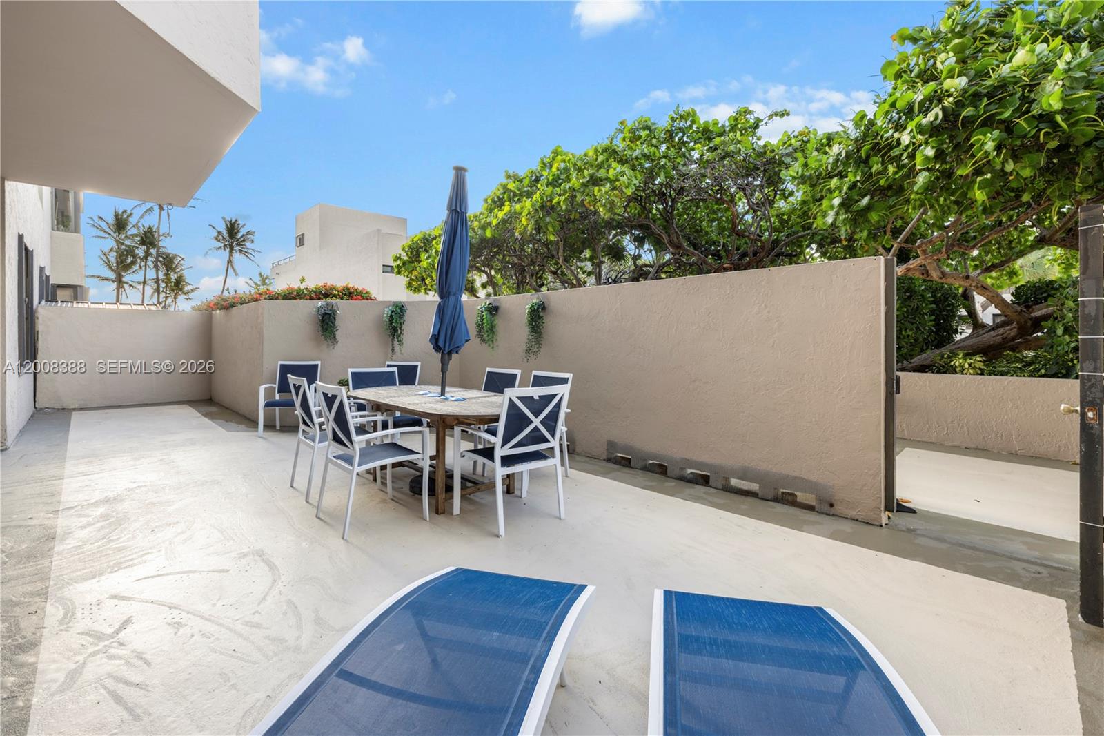 201 S Crandon Blvd #143 Key Biscayne, FL 33149