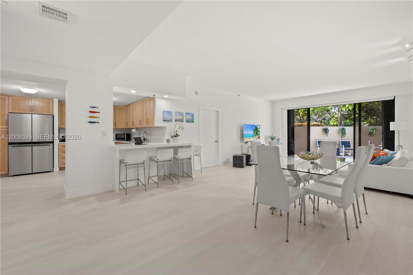 201 S Crandon Blvd #143 Key Biscayne, FL 33149