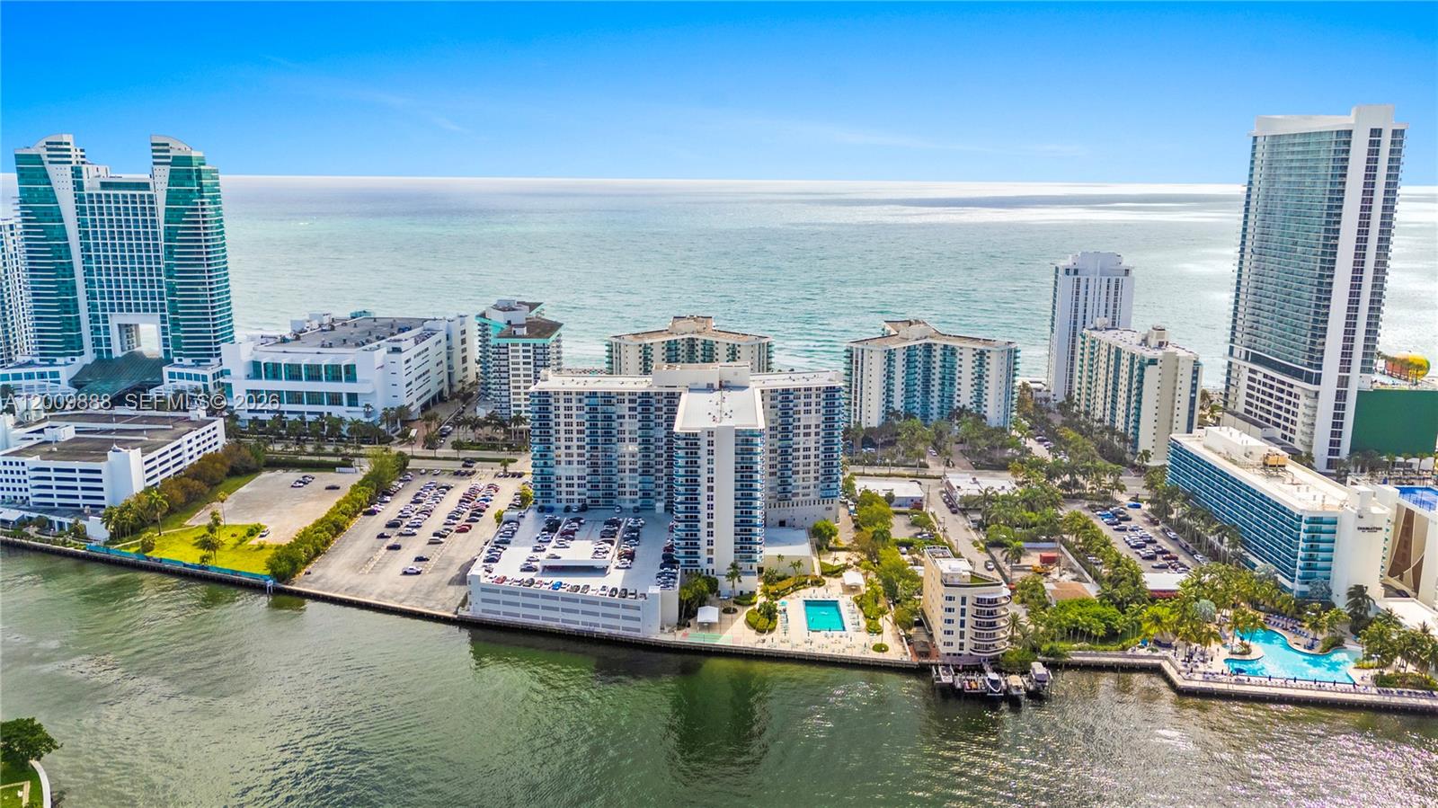 3800 S Ocean Dr #414 Hollywood, FL 33019