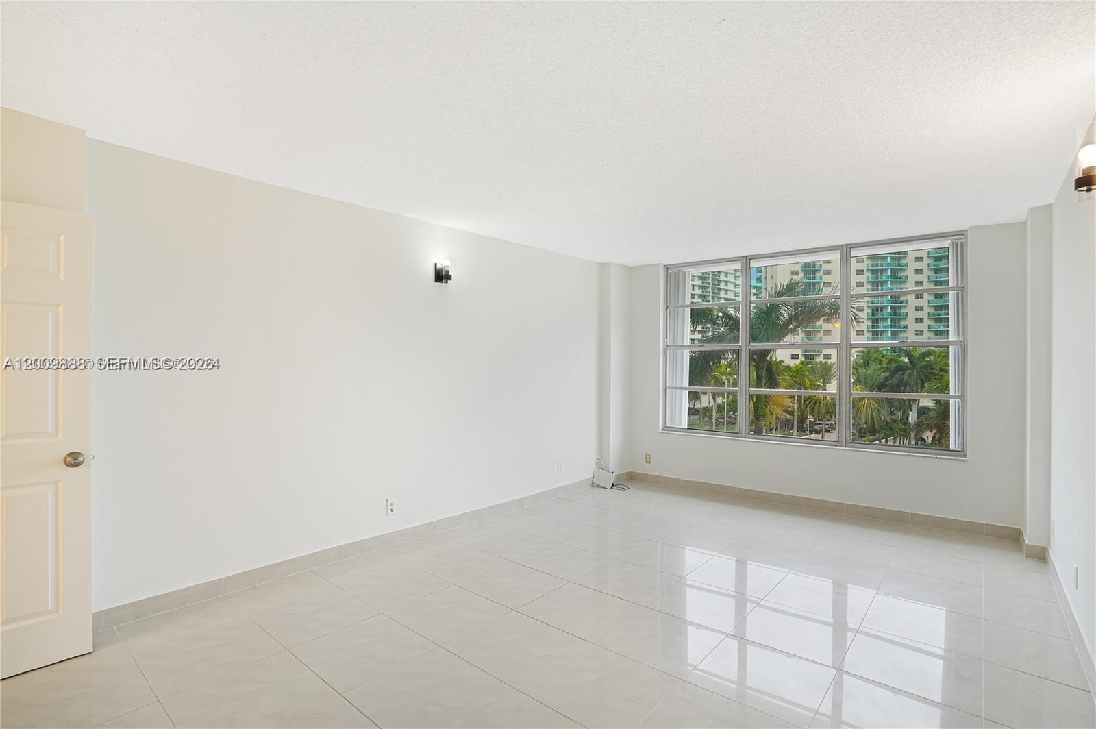 3800 S Ocean Dr #414 Hollywood, FL 33019