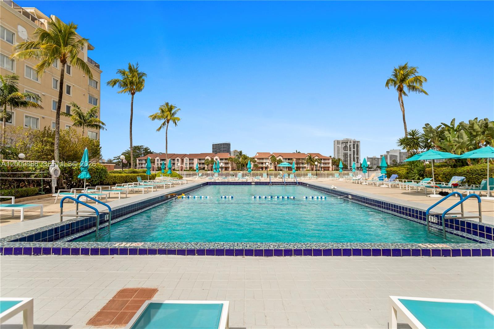 3800 S Ocean Dr #414 Hollywood, FL 33019