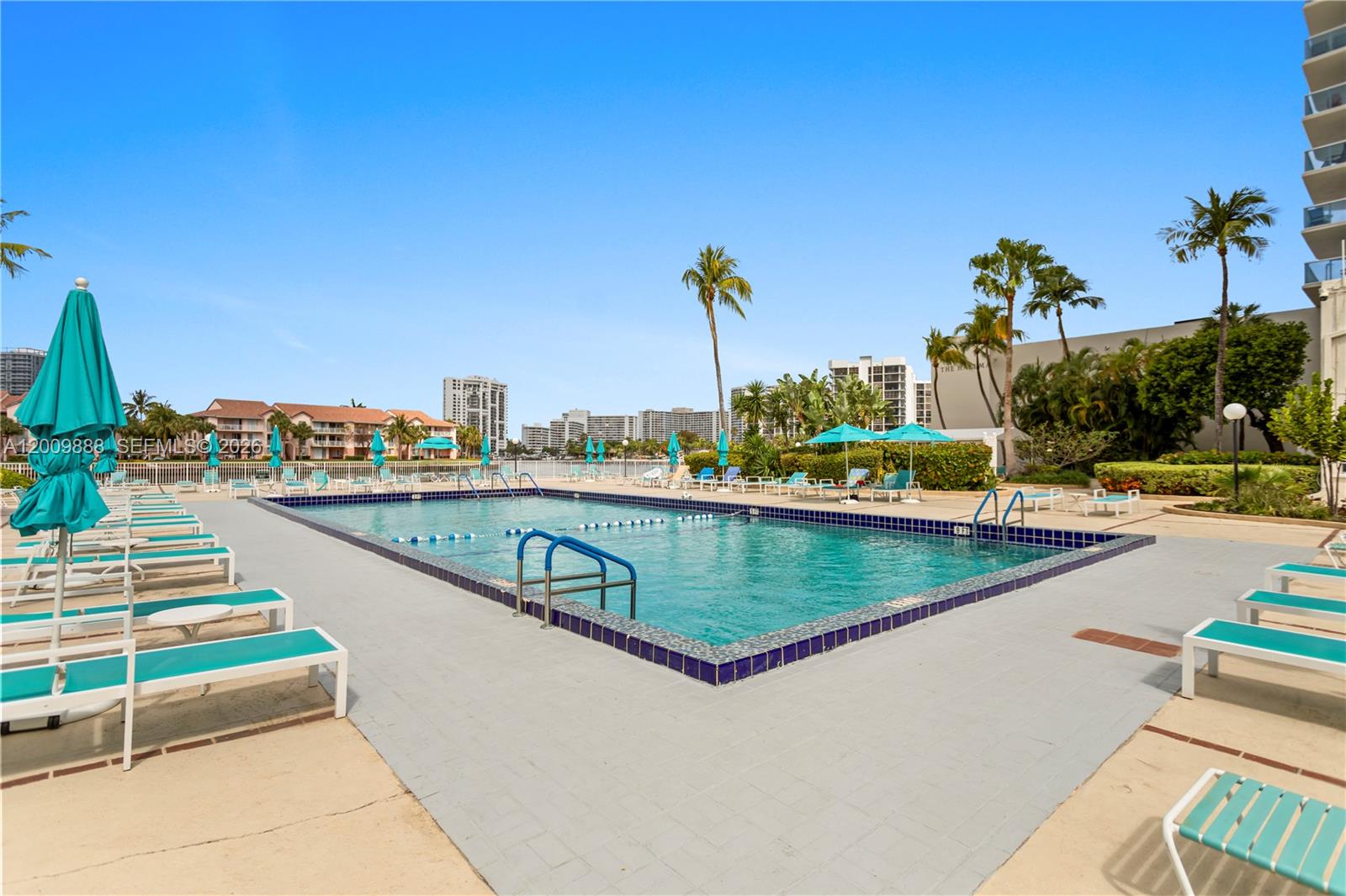 3800 S Ocean Dr #414 Hollywood, FL 33019