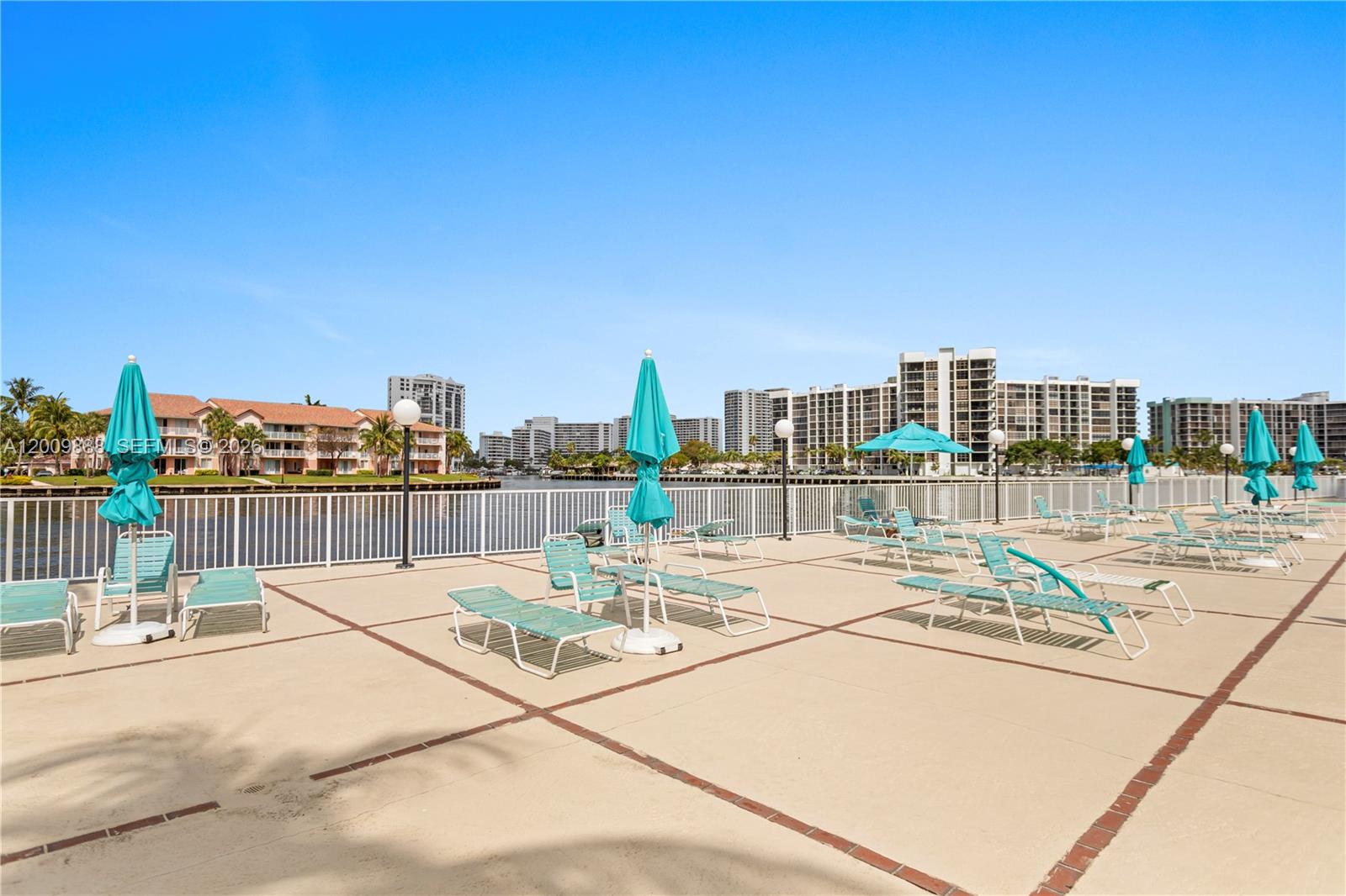 3800 S Ocean Dr #414 Hollywood, FL 33019