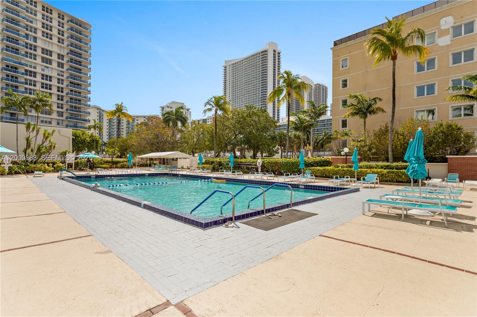 3800 S Ocean Dr #414 Hollywood, FL 33019