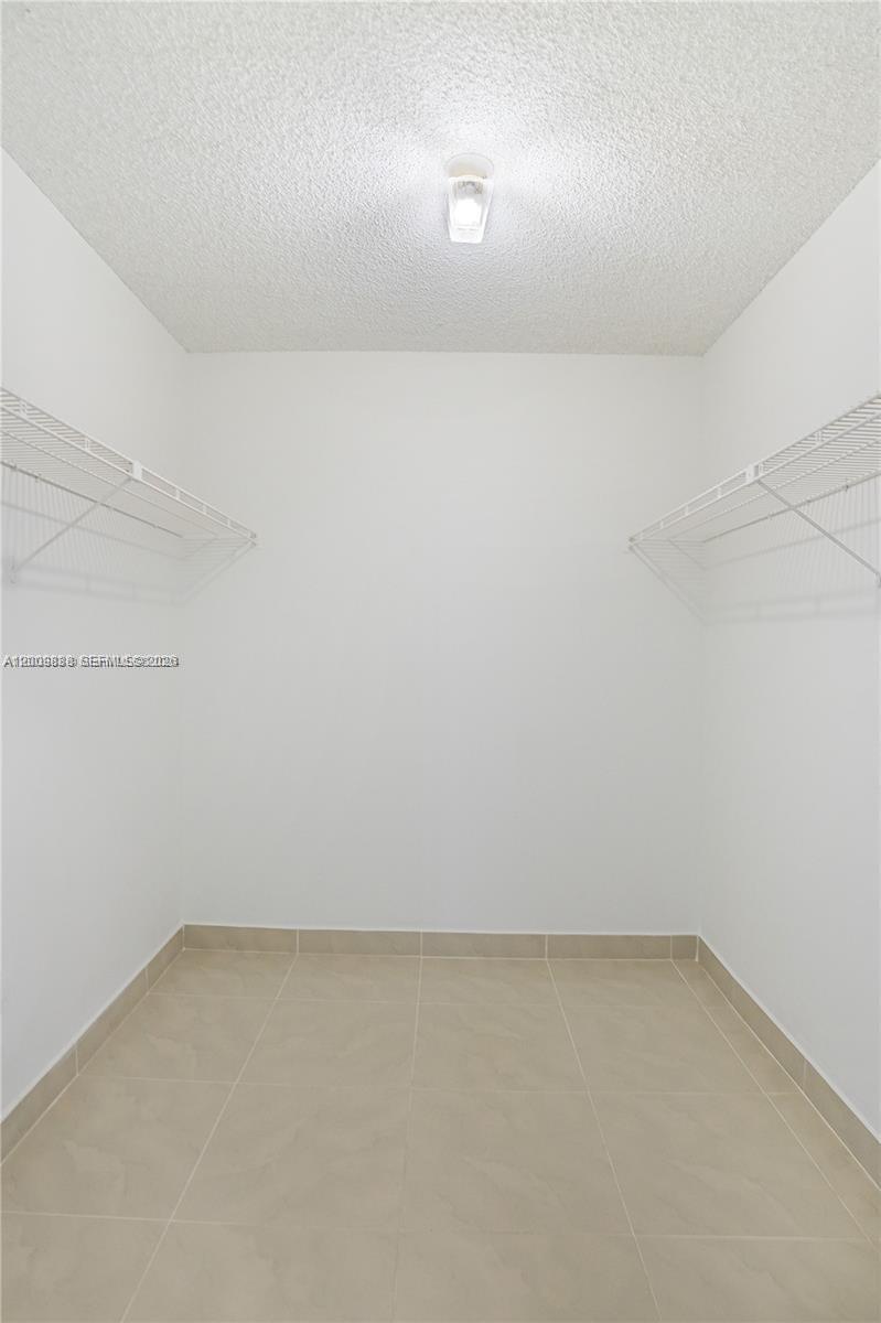 3800 S Ocean Dr #414 Hollywood, FL 33019