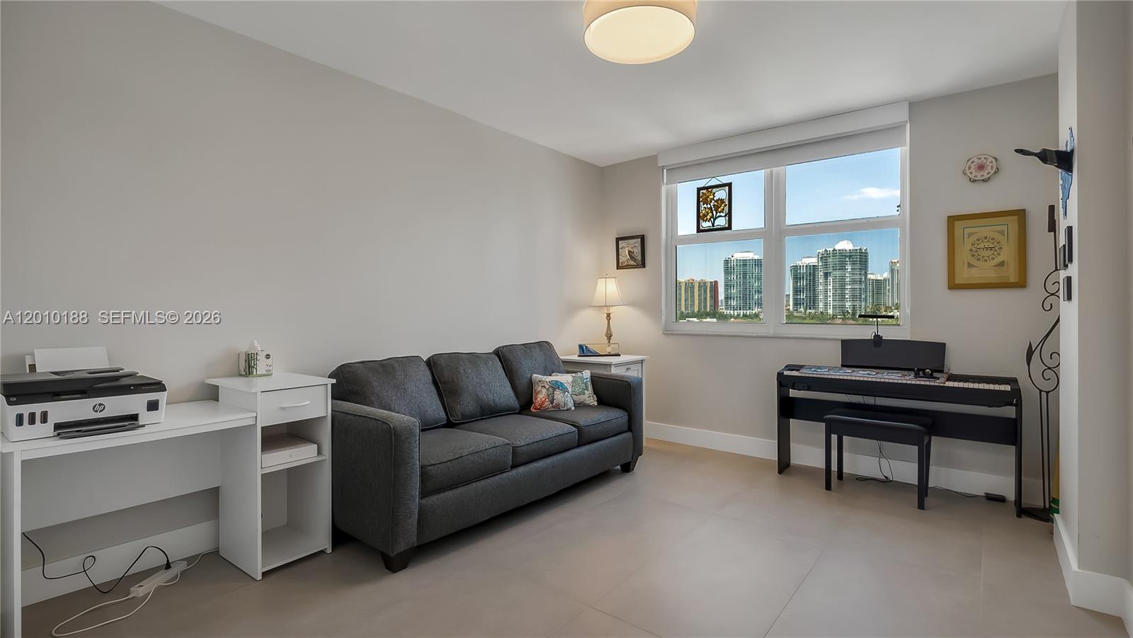 image Arlen House Condo28