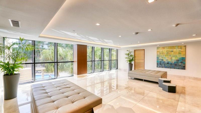 image Brickell Key Two10