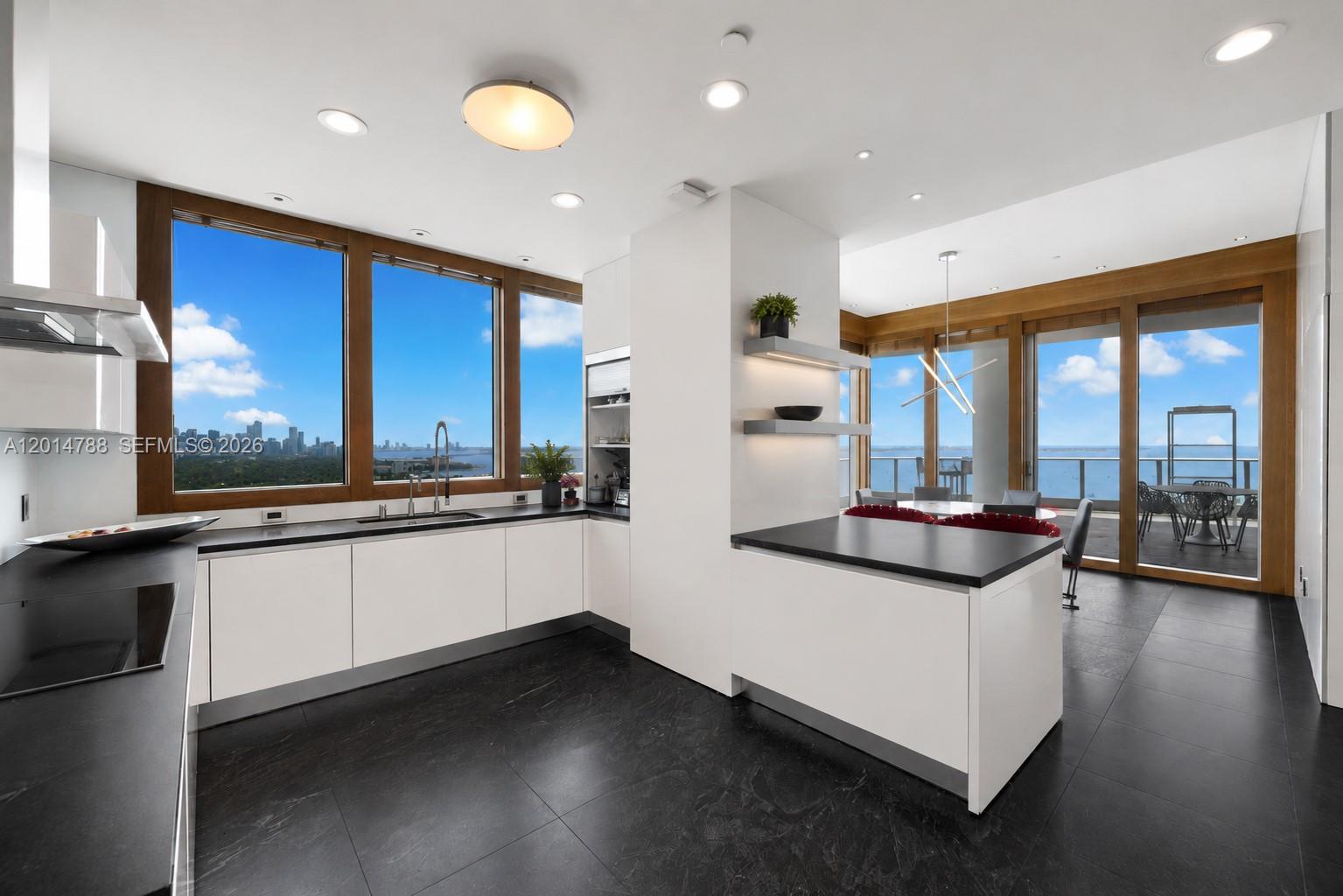 2627 S Bayshore Dr #3201 Miami, FL 33133