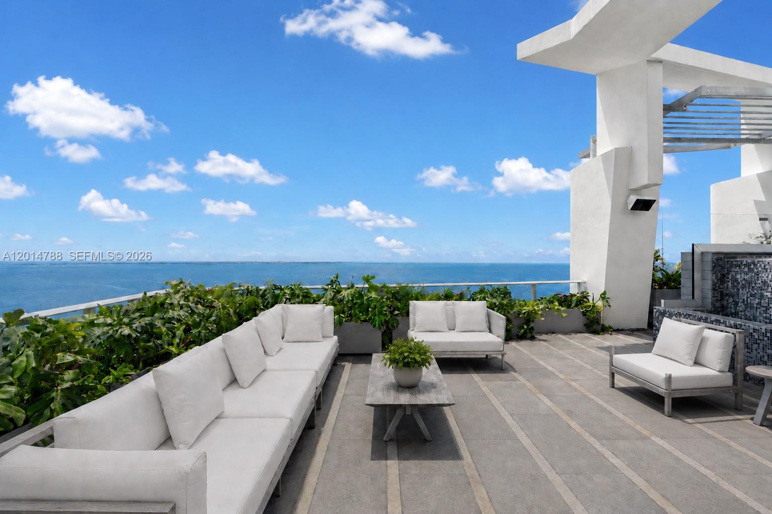 2627 S Bayshore Dr #3201 Miami, FL 33133