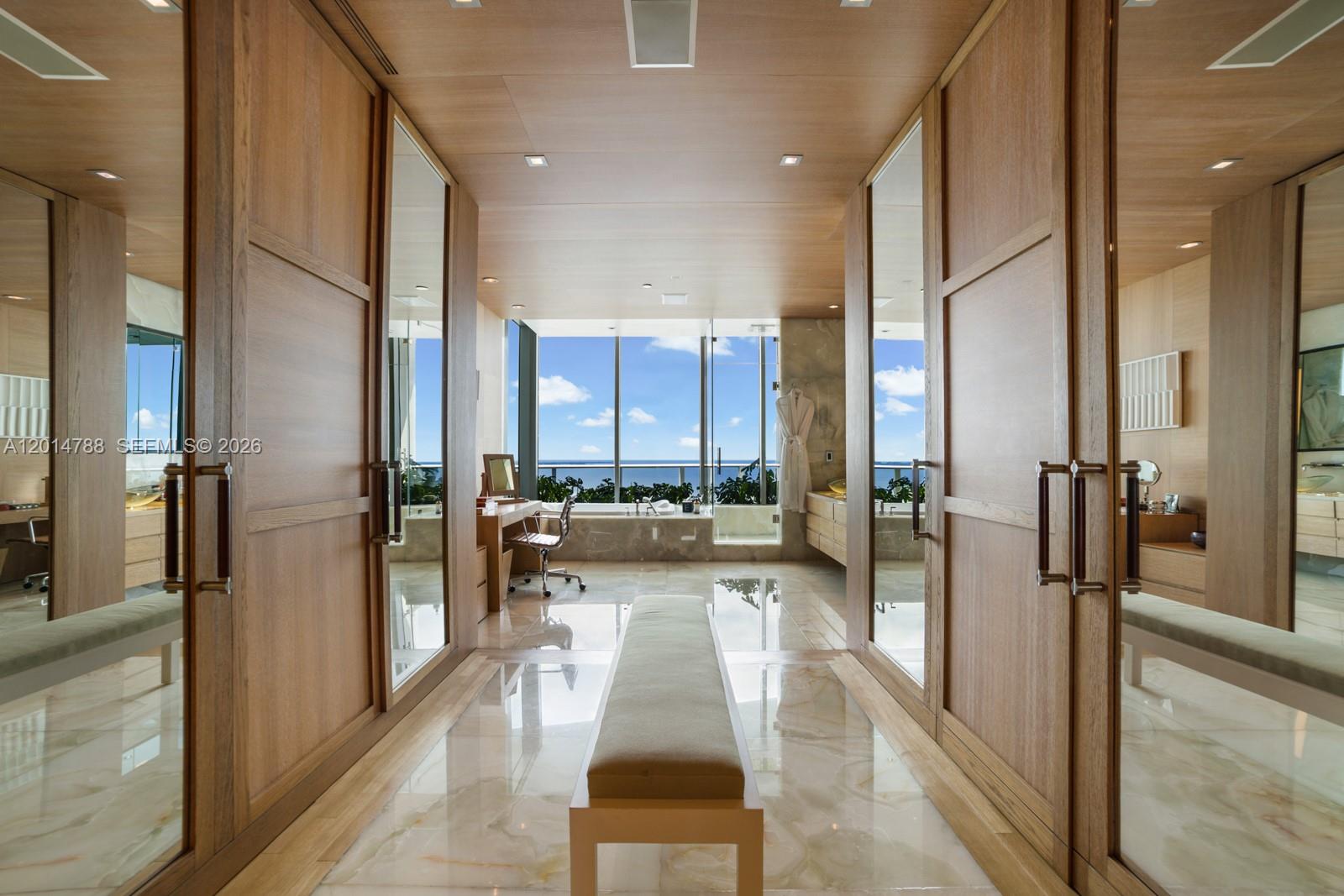 2627 S Bayshore Dr #3201 Miami, FL 33133