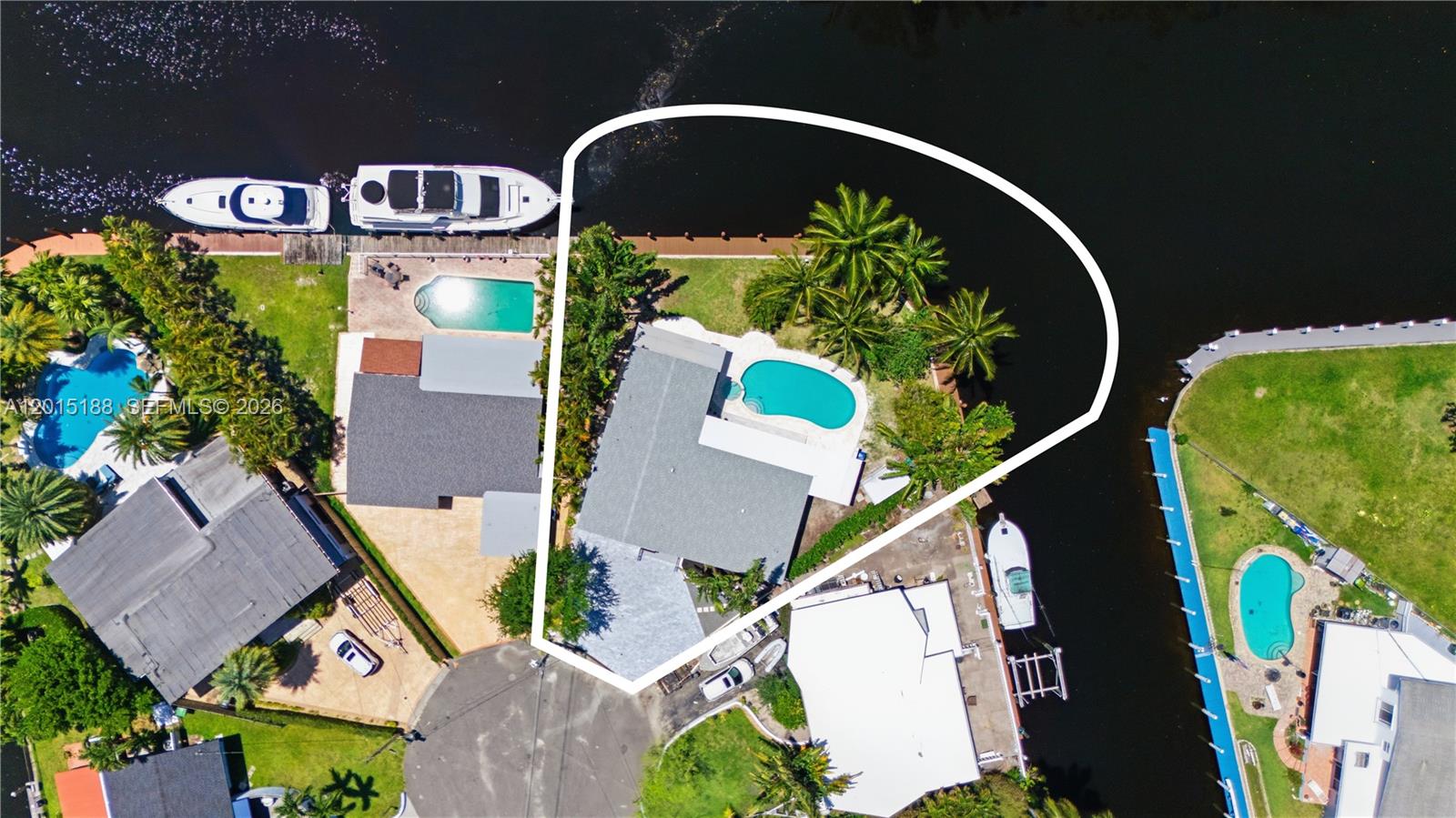 2637 Sugarloaf Ln Fort Lauderdale, FL 33312