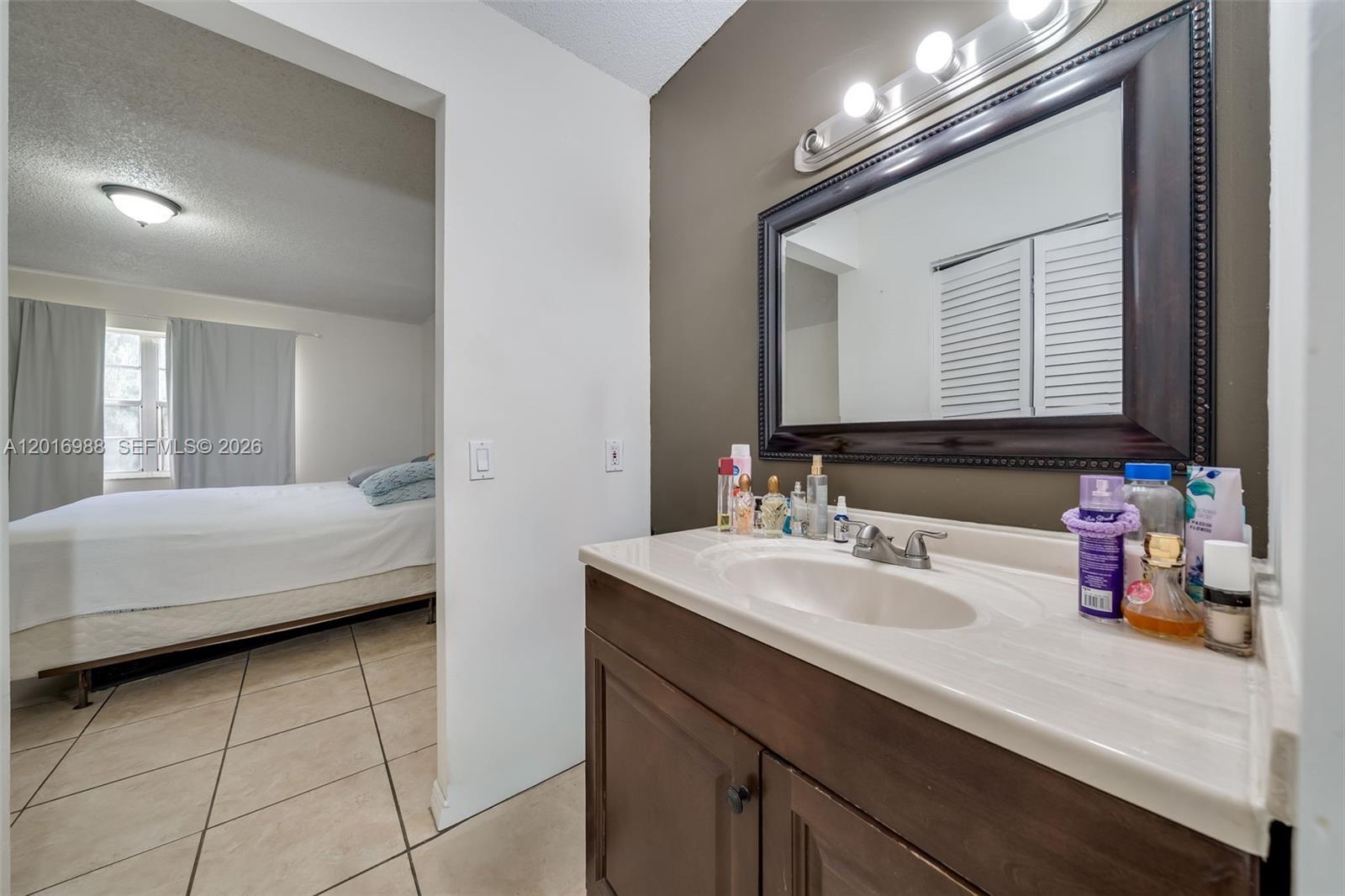 Undisclosed Address Miami, FL 33184