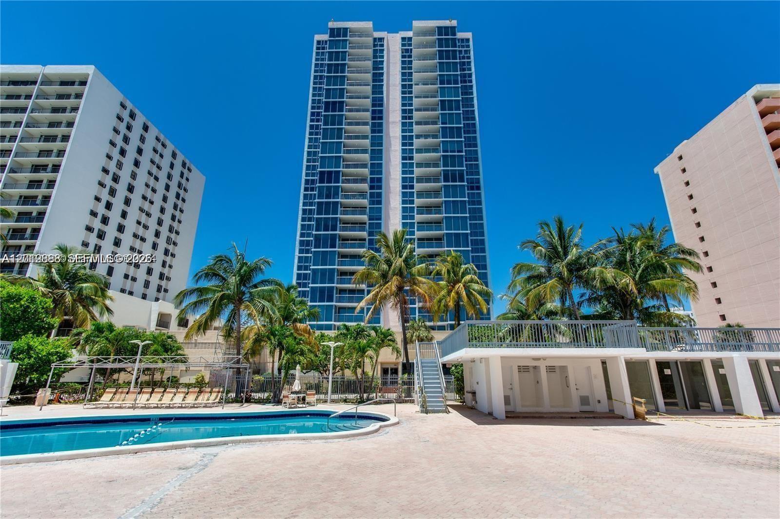 2655 Collins Ave #1907