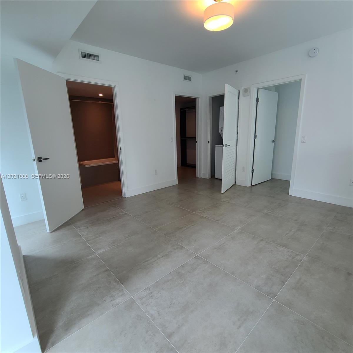 image The Bond On Brickell11