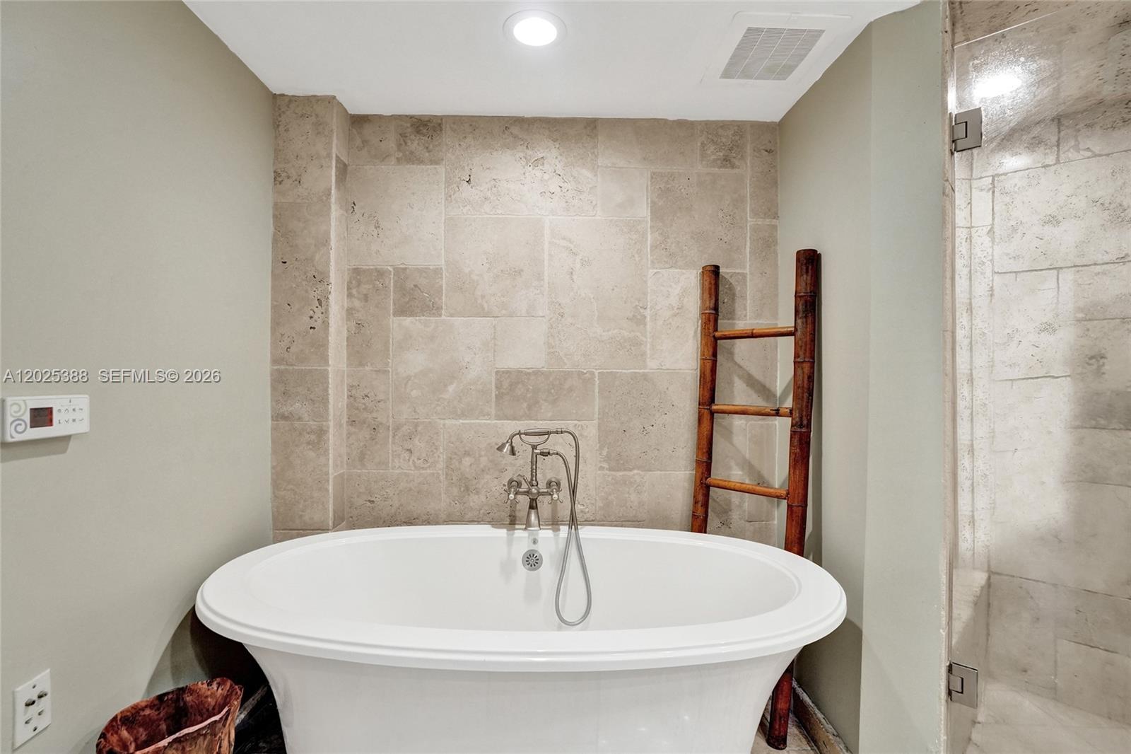 333 Las Olas Way #1608 Fort Lauderdale, FL 33301