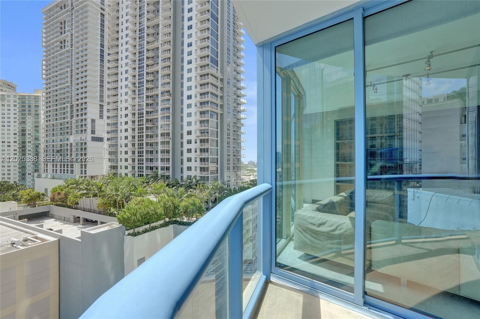 333 Las Olas Way #1608 Fort Lauderdale, FL 33301