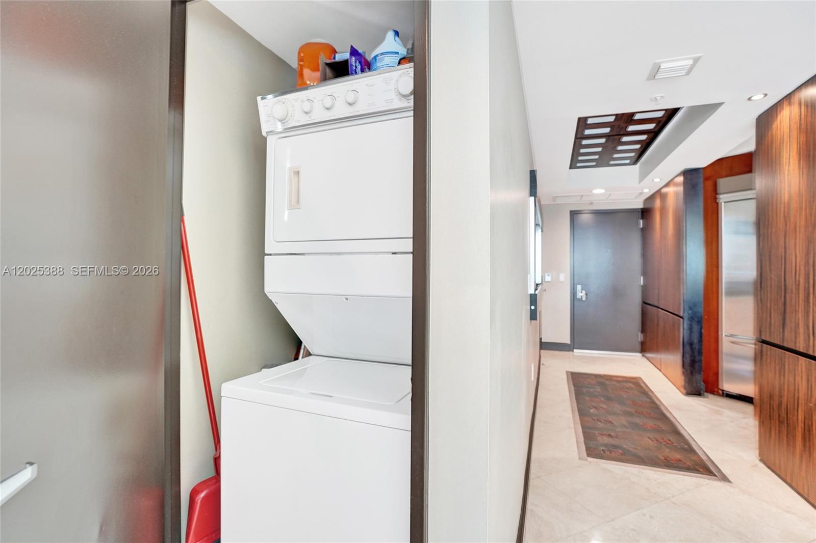 333 Las Olas Way #1608 Fort Lauderdale, FL 33301