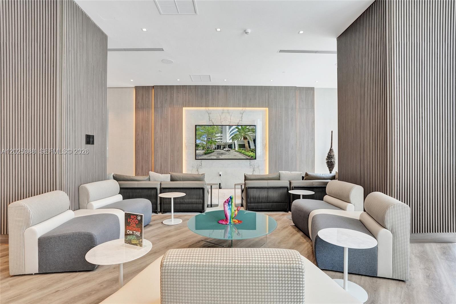 333 Las Olas Way #1608 Fort Lauderdale, FL 33301