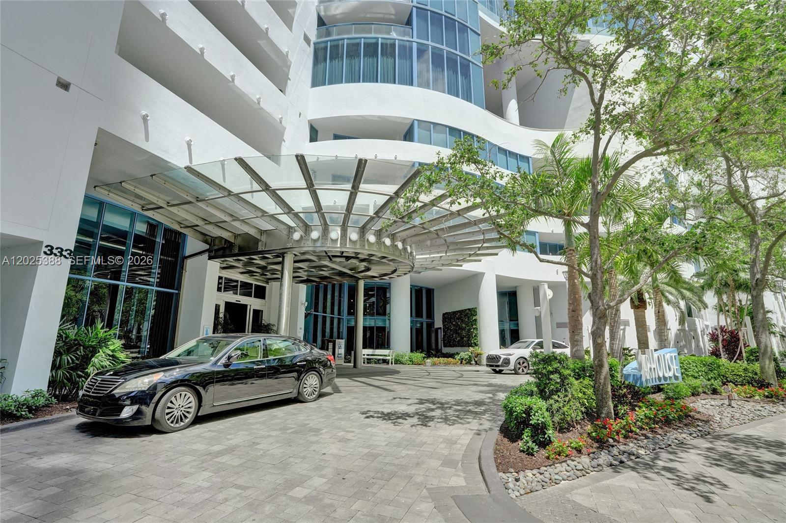 333 Las Olas Way #1608 Fort Lauderdale, FL 33301